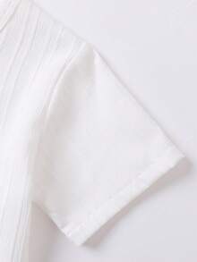 两件套夏季纯色圆领半开襟短袖T恤搭配字母贴布短裤，轻便透气，适合户外活动和日常穿着，男童服装 - 白色 - 查看 5