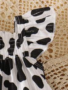 2pcs Baby Girls Cute Cow Print Sleeveless Top + Shorts Set, Lightweight Summer Outfit - Black and White - View 4