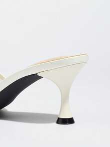 女士优雅穆勒凉鞋 - 蕾丝网面，经典尖头设计，性感收腰，宽鞋面，猫跟/细高跟/低跟，适合春夏时尚、派对、休闲、户外、旅行、职场等场合，一脚蹬，高端品质，镜面鞋面，透气蕾丝质感，简约白色鞋款 - 白色 - 查看 9