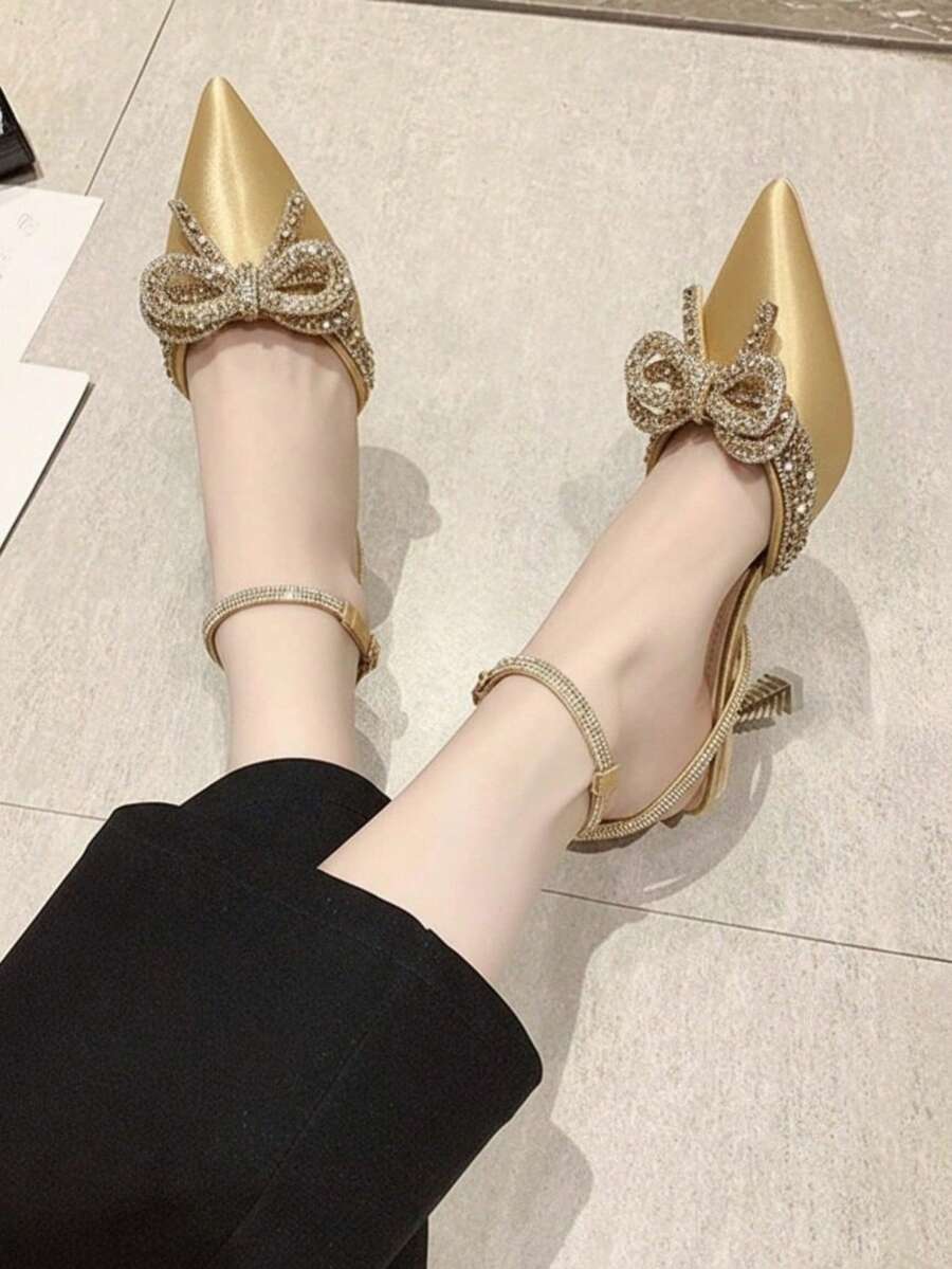 Giày cao gót dự tiệc cưới đính đá cho nữ, kiểu nơ bướm.