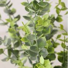 2/4pcs 35-Head Artificial Eucalyptus Leaf Bouquet, Bridal Bouquet Decor Material, Valentine's Day Gift Decor, Plastic Flower Pot Planter Accessories, Home Decor, Outdoor Garden, Windowsill, Bathroom Decor, Valentine's Day, New Year, Birthday Party Decor - Green With Pink - View 6