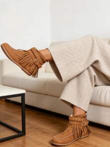 Women's Solid Color Ankle Boots 2025 Autumn Winter New European And American-Border Plus Size Station Studded Flat Tassel Boots Women - 淺灰色 - 查看 3