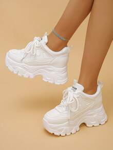 Women's Fashionable Versatile Platform Casual Shoes