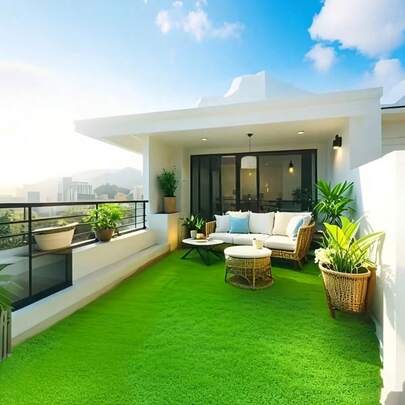 Tappeto in erba artificiale di grandi dimensioni, prato finto in PVC, adatto per balcone, terrazza, decorazione per nuova casa - design prato verde, estetica ideale per camper, tappeto decorativo da esterno | Aspetto di erba naturale | Tappeto in PVC, decorazione in erba artificiale (dimensioni leggermente più piccole, più sottile, più leggero, solo immagine di riferimento)