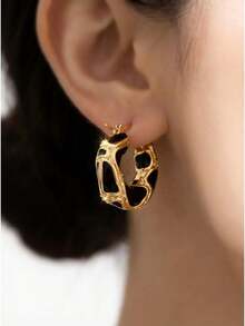 Effortless French Girl Jewelry: Vintage Gold Hoop Earrings For Women - Fall & Winter Staple, Chunky Hoop Set, Old Money Aesthetic Everyday Earrings (Clean Girl Core, Gift Idea) - Black - View 9