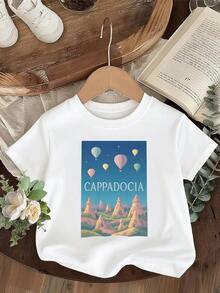 Paisaje de formaciones rocosas únicas con globos aerostáticos sobre Cappadocia evocando aventura y libertad camiseta para niña% algodón confortable - Blanco - Ver 2