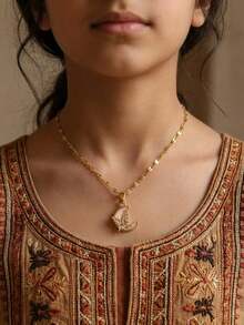 1pc Elegant Lightweight Luxury Cubic Zirconia Butterfly & Moon Pendant Stainless Steel Necklace, Suitable For Girls, Fashion For Holiday Party, Christmas, Date And Daily Wear