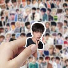 103张TXT Tomorrow X Together贴纸，Kpop粉丝周边，剪贴簿贴纸，装饰贴纸，可粘贴在笔记本电脑、手机、行李箱、杯子、笔记本上，绝佳的生日礼物 - 彩色 - 查看 3