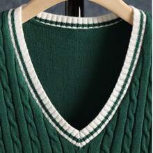 Men's Color-Blocked V-Neck Plush Casual Knit Vest, Stylish And Sexy, Suitable For Spring And Autumn. - Green - View 3
