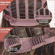 Peluca ondulada corta de Colorfulpanda de marrón a rubio para mujeres, pelucas ombre de cabello sintético natural con flequillo y raíz marrón para uso diario / / cosplay (35, de marrón a rubio) - Gris plateado con raíz oscura - Ver 3