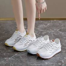 Zapatos de malla para mujeres 2025 verano nuevos suela suave transpirable antideslizante moda casual zapatillas ligeras versátiles - Caqui - Ver 5