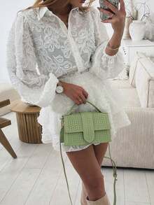 Bộ đồ nữ Vusalt mùa xuân tối giản, phong cách công sở, chất liệu jacquard, mỏng nhẹ, tay dài, cổ bẻ, cài nút, phối cùng chân váy ngắn xếp ly, thích hợp cho ngày Valentine, kỳ nghỉ biển, dã ngoại, các dịp thường ngày. Áo sơ mi trắng phù hợp cho đi làm hàng ngày, công sở, đi học. - trắng - Xem 3