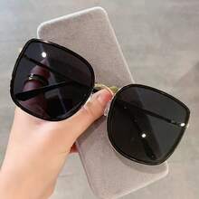 1pc Women's Square Metal Frame Fashion Glasses, Suitable For Outdoor Activities And Photography - 黑色 - 查看 2