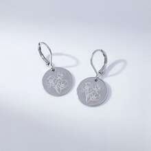 1 pieza Pendientes minimalistas de plata 925 con grabado láser redondo, adecuados para uso diario, reuniones, ir al trabajo, regalo para mujeres - Plateado - Ver 3