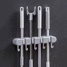 1个浴室拖把架壁挂式挂钩，无需钻孔即可收纳拖把，适用于浴室