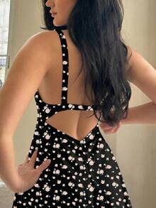 Temptaria Đầm mini hai dây co giãn hở lưng họa tiết hoa nhí mùa hè dành cho nữ, thích hợp mặc hàng ngày, đi biển và chụp ảnh, màu đen thanh lịch. - màu đen - Xem 2