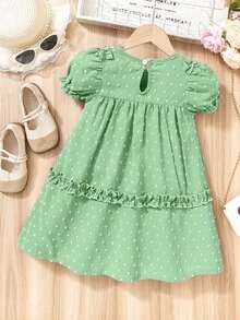 Young Girl Vintage French Ruffled Short Sleeve Pink Dress - Children's Gentle Style Casual Everyday Essential. Vintage Ruffle And Frill Details Design, Showcasing A Soft Vibe, Simple Ditsy Floral Accents Present A Graceful Girlish Look, A Classic Choice For Daily Wear Or Spring/Autumn Outings. Suitable For Girls Aged 4-7, Spring/Summer. - Green - View 2