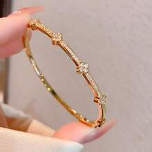 1pc 18K Gold Plated Copper Four-Leaf Clover Encrusted With Cubic Zirconia Bracelet, Suitable For Daily Wear And Holiday Gifts - Multicolor - View 5