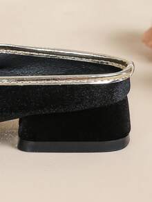 Women's New Pointed Toe Low Heel Mules, Fashionable Slip-On Mary Jane Shoes - Black - View 9