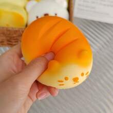 1 件装柔软面包吐司慢回弹玩具，创意柔软挤压减压玩具，生日、节日、圣诞节可爱礼物