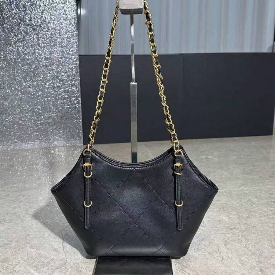 Black Quilted Leather Bag, Women's Diamond Stitched Crossbody Bag, Versatile Daily Large Capacity Gold Chain Strap Shoulder Bag - Negro - Ver 1