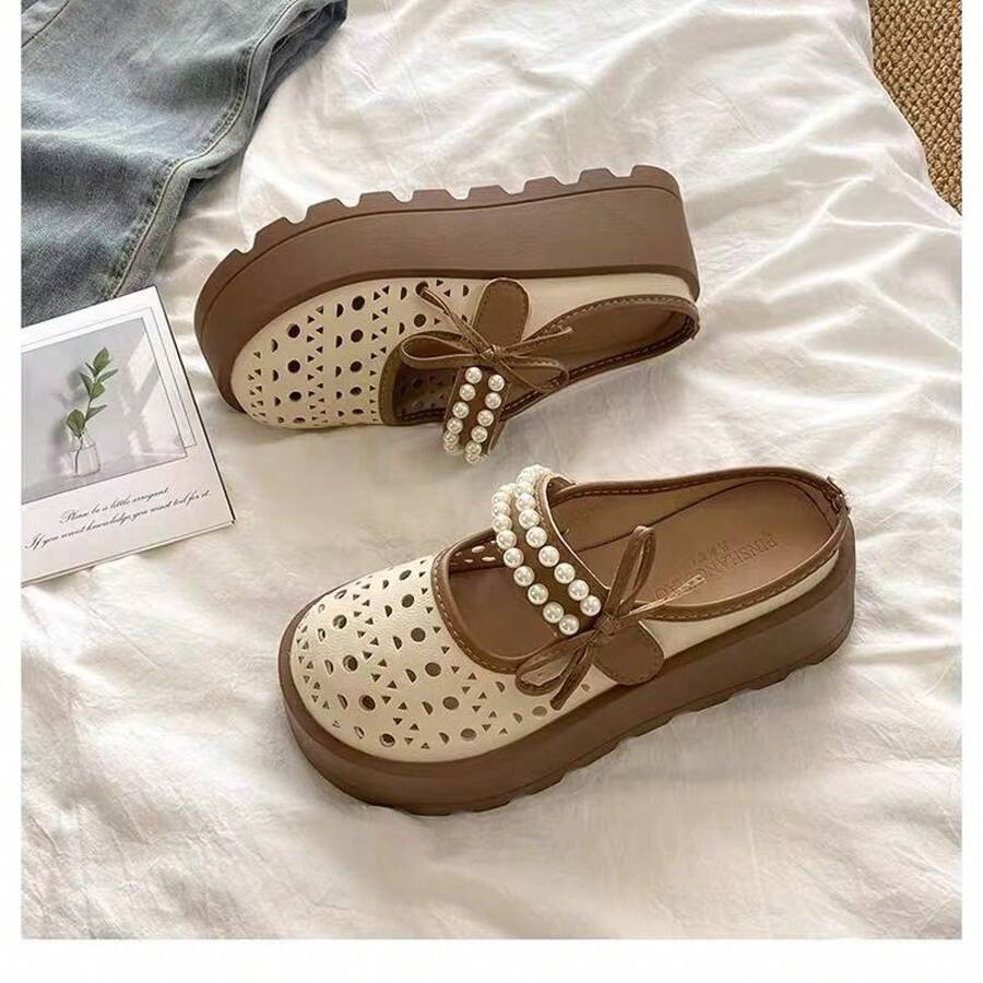 Women Platforms & Wedge Sandals - White - View 1