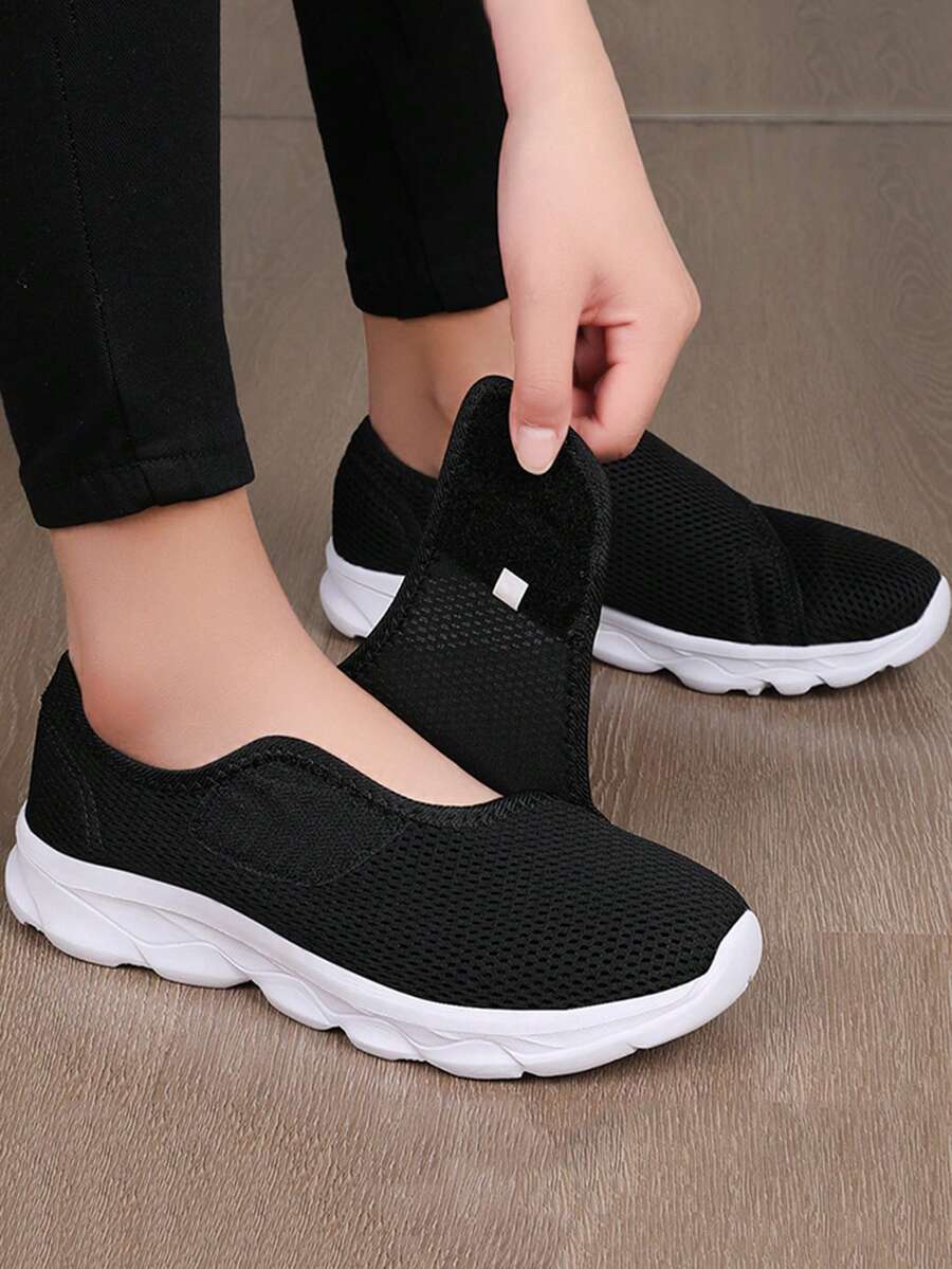 Women's Orthopedic Walking Shoes, Suitable For Wide Feet And Swollen Feet, Adjustable Strap, Black Training Shoes (Wide Feet Only)