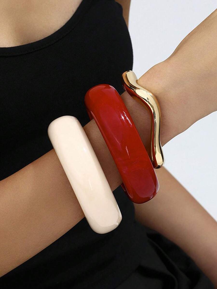 1pc Asymmetrical Red Acrylic Resin Bangle, Metallic Smooth Bracelet, Accessory - Bracelet - View 1