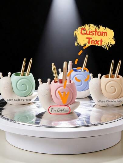 [Customized] Cute Snail Desk Pen Holder, Customized Learning Gift, School Activity Prize, Mall Promotional Gift. Creative Desktop Decor For Office, Study, Living Room, Suitable For Back To School Supplies
