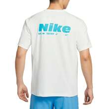 Nike Dri-Fit SS23 As M Nk Df Uv Hyverse Ss運動透氣休閒圓領短袖 - 黑色 - 查看 4