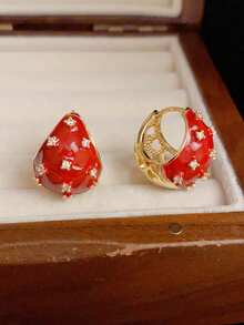 一对复古法式水晶镶嵌镂空水滴耳环，优雅百搭，适合女性，也适合派对佩戴。 - 彩色 - 查看 4