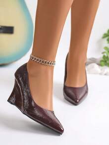 2026 New Pointed Toe High Heel Shoes, Patent Leather Shiny Commuting & Outdoor Low Vamp Wedge Pumps, Women's All-Match Versatile - Burgundy - View 6