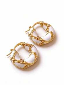Vintage French Style Gold Hoop Earrings For Women - Everyday Luxury Minimalist Chunky Hoops, Fall Winter Fashion Jewelry Gift - White - View 8