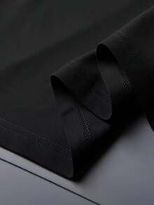 男士T恤，轻薄夏季款，情人节爱心印花撞色圆领T恤，情人节礼物，柔软弹力百搭舒适 - 黑色 - 查看 4