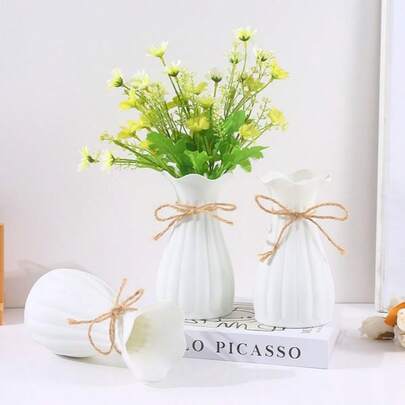 1 Piece White Ribbed Ceramic Vase | Boho Style Ruffled-Edge Jute-Tied Decorative Vase For Fresh Flower Arrangements & Home Bedroom/Office Desk Decor (Suitable For Birthday Gifts & Daily Interior Styling)