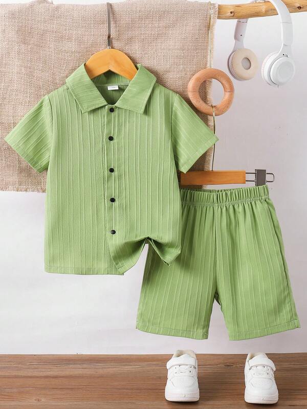 2pcs Summer Solid Color Button Collar Short Sleeve Shirt Top And Shorts Set, Wave Texture Breathable Fashionable Outfit