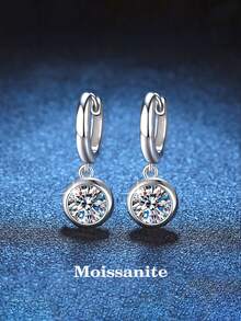 BLOVEMEE 2pcs Elegant Luxury 925 Sterling Silver 0.5Carat X 2 Moissanite Earrings, Suitable For Women's Daily Commute, Party, Vacation, Mother's Day, Wedding Anniversary, Shiny Jewelry Gift For Her - EH0124M - View 1
