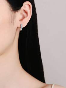 BLOVEMEE 2pcs Luxury 925 Sterling Silver 0.5Carat X 2 Moissanite U-Shaped Fashion Earrings, Suitable For Women's Daily Wear, Party, Holiday, Mother's Day, Wedding Anniversary, Birthday, Shiny Jewelry Gift - EH0150M - View 3