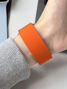 1条时尚创意蓝橙色硅胶表带，柔软纤薄，磁吸式表扣，适用于 Series 3/2/1/SE/6/5/4/Ultra，尺寸38/40/41/42/44/45/46/49毫米，适合户外运动、瑜伽和健身。 - 藍橙 - 查看 8