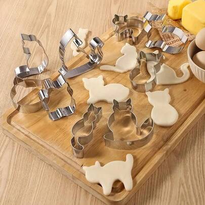 9pcs Korean Cartoon Cat Shaped Cookie Cutters, Stainless Steel Fruit Biscuit Mold Baking Tools