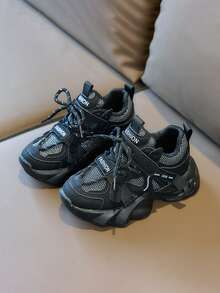 1 par de zapatillas deportivas transpirables y gruesas para niños, con suela suave y antideslizante, zapatos deportivos y casuales de moda adecuados para deportes, paseos, viajes y talla grande ocasiones - Negro - Ver 1