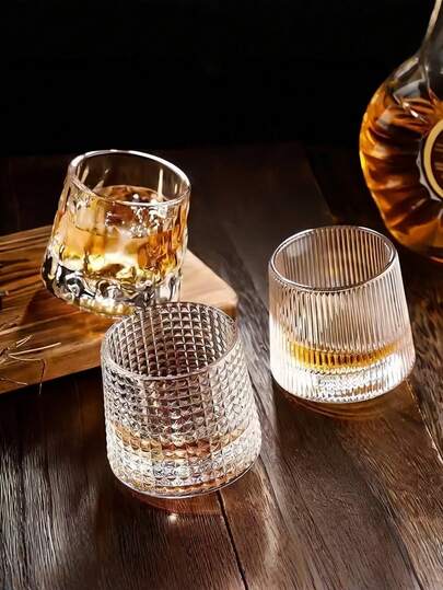 1个旋转威士忌酒杯，创意旋转设计，适用于酒吧、家庭、酒店、商务场所、派对等，加厚玻璃；旋转吧台 | 复古威士忌酒杯 | 酒吧用品 | 威士忌酒杯 | 装饰玻璃器皿 | 装饰品 | 冷饮杯 | 完美的新年礼物