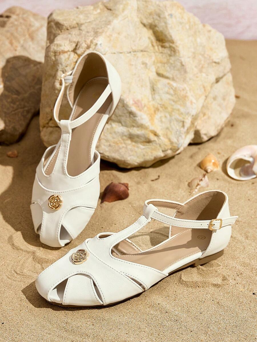 女士镂空平底凉鞋,T字带设计,踝带,镂空平底鞋,人造革材质,舒适透气,多带编织凉鞋,户外/度假必备,防滑平底凉鞋,露趾,网眼设计,透气镂空平底凉鞋,夏季必备 - 白色 - 查看 1