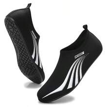 New Unisex Beach/Water Shoes; Comfortable & Durable; New Styles, Suitable For Men & Women, Water Shoes, Beach Shoes, Yoga Shoes, Sandals, Outdoor Swimming Shoes, Fit For Indoor Fitness, Weightlifting, Yoga And Outdoor Activities - Black - View 4