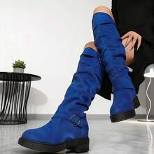 These Versatile Women's Chunky-Heeled Knee-High Boots Feature A Wide Leg And A Bonded Design. The Solid Color And European/American Style Are Accented With A Retro-Inspired Pleated Pointed Toe, Exuding A Fashionable Vibe. - 寶藍色 - 查看 3