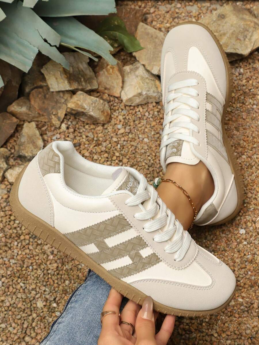 2026新款复古德式休闲运动鞋，男女皆宜的低帮平底系带运动鞋 - 米色 - 查看 1