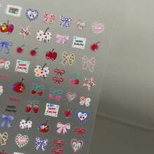 苹果爱心DIY贴纸+2片手机镜头保护膜，兼容苹果17Pro Max、17Pro，贴纸包含苹果、蝴蝶结、爱心图案，保护玻璃膜，手机摄像头镜头保护膜，屏幕保护膜。 - 鏡頭膜2pcs+蘋果愛心貼紙 - 查看 4