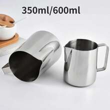 Jarra de espuma de café de acero inoxidable con boquilla afilada graduada, taza de espumador de leche, jarra de leche para arte de latte y herramientas de preparación de café - Estilo B 350 ml - Ver 6