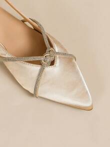 Women Flats - Champagne - View 8