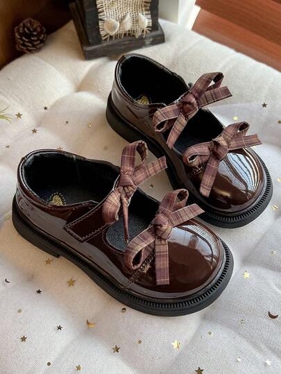 1 Pair Children's Casual Flat Shoes, 2026 New Model, Made Of PU Leather Patchwork, Soft, Comfortable, Lightweight, Suitable For Indoor, Outdoor, Play, Festivals, Convenient Hook And Loop Closure